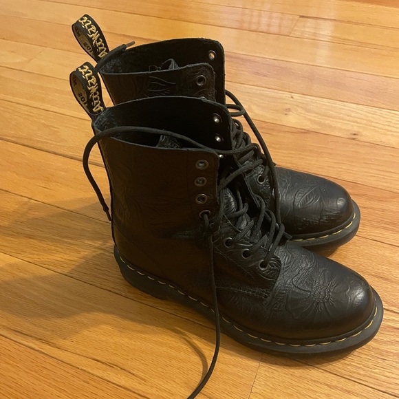 Dr. Marten 1460 PASCAL FLORAL EMBOSS - Picture 3 of 9